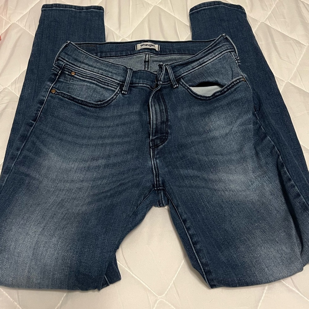 Womens wrangler jeans